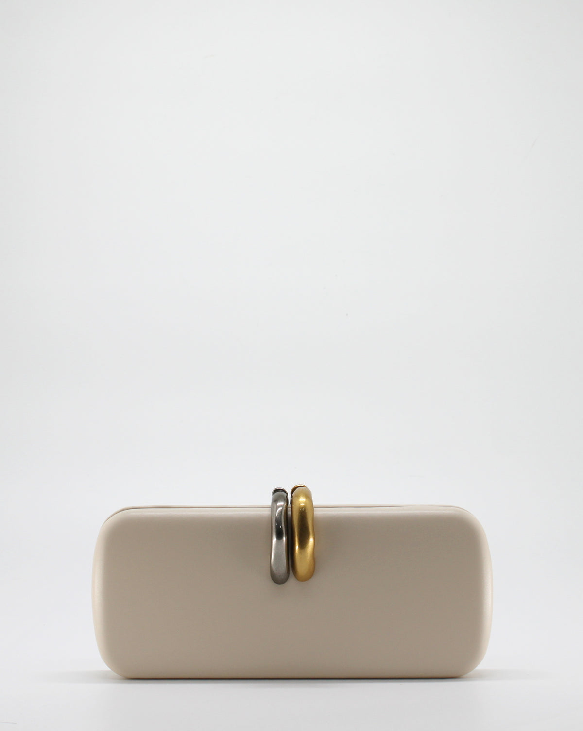 Clutch con Chiusura Gioiello Bicolore e Tracolla Dorata - Beige