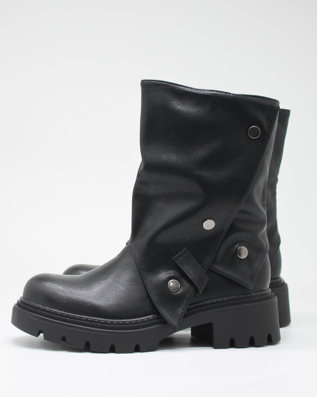 Stivaletto Biker Nero con Risvolto e Bottoni Metallo - Nero
