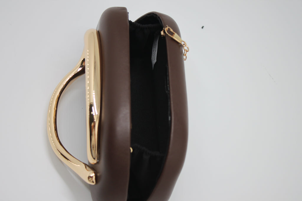 Clutch Rigida con Dettaglio Dorato Scultoreo – Marrone Cioccolato