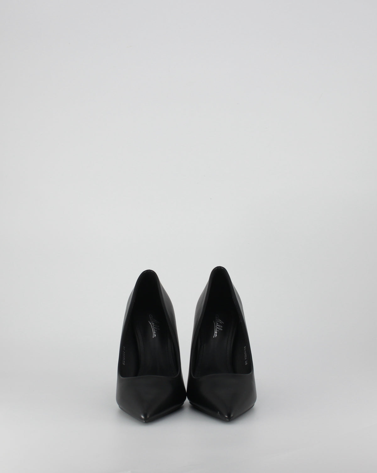Décolleté Classica in Similpelle Nera con Tacco Stiletto