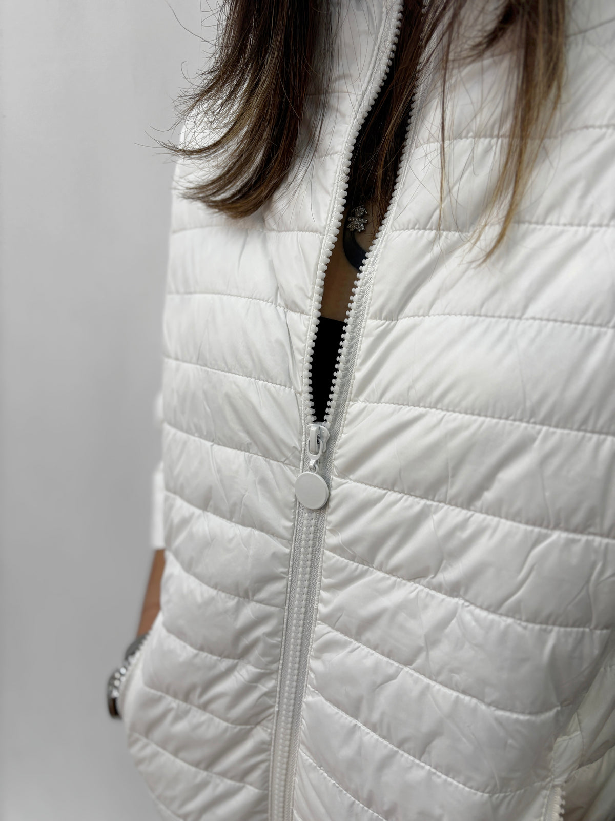 Piumino leggero con manica 3/4 -Bianco