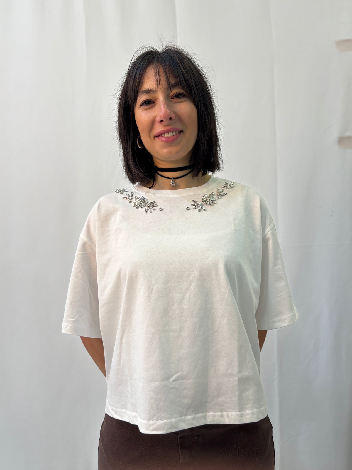 T-shirt Zahjr con Applicazioni - Bianco