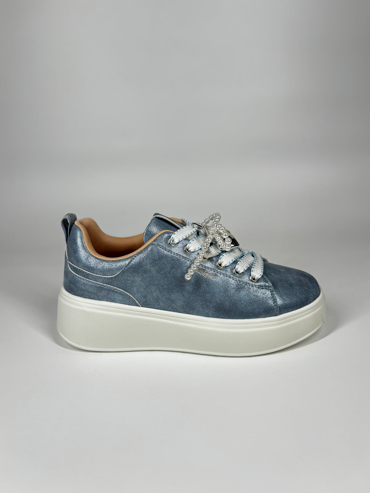 Sneaker Gold & Gold Laminata con Dettaglio Perle Gioiello - Blu