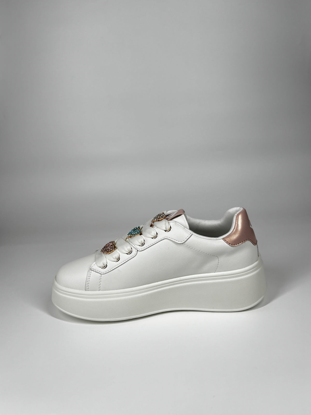 Sneaker Gold & Gold Platform con Cuori Gioiello - Bianco