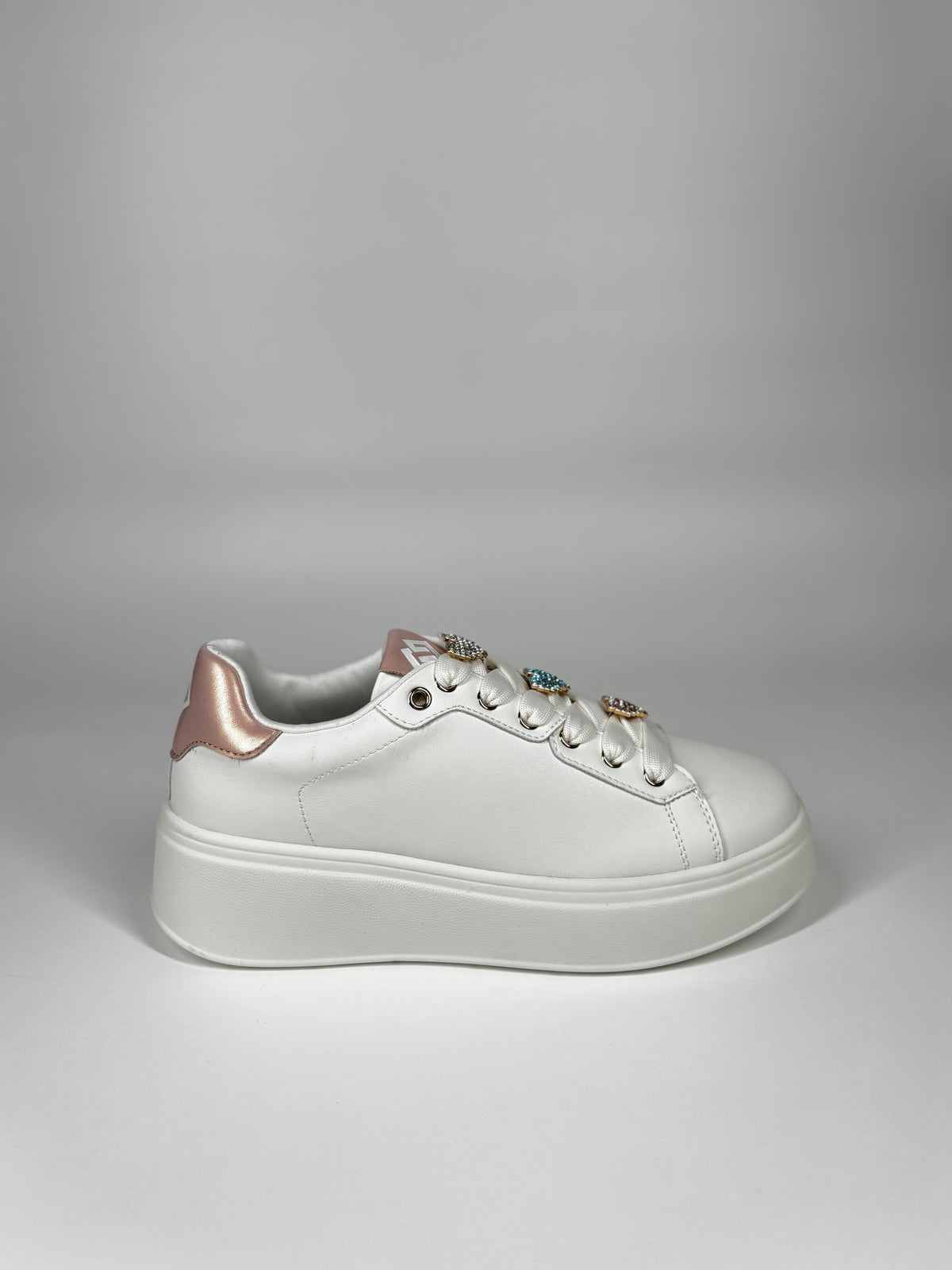Sneaker Gold & Gold Platform con Cuori Gioiello - Bianco