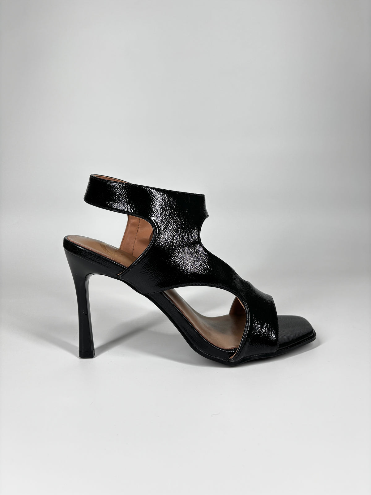 Sandalo Glossy  – Nero