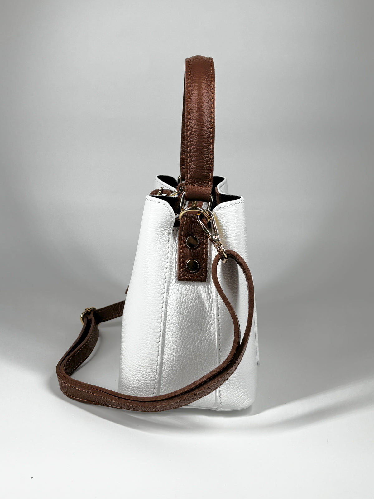 Borsa a Secchiello Bicolore in Vera Pelle