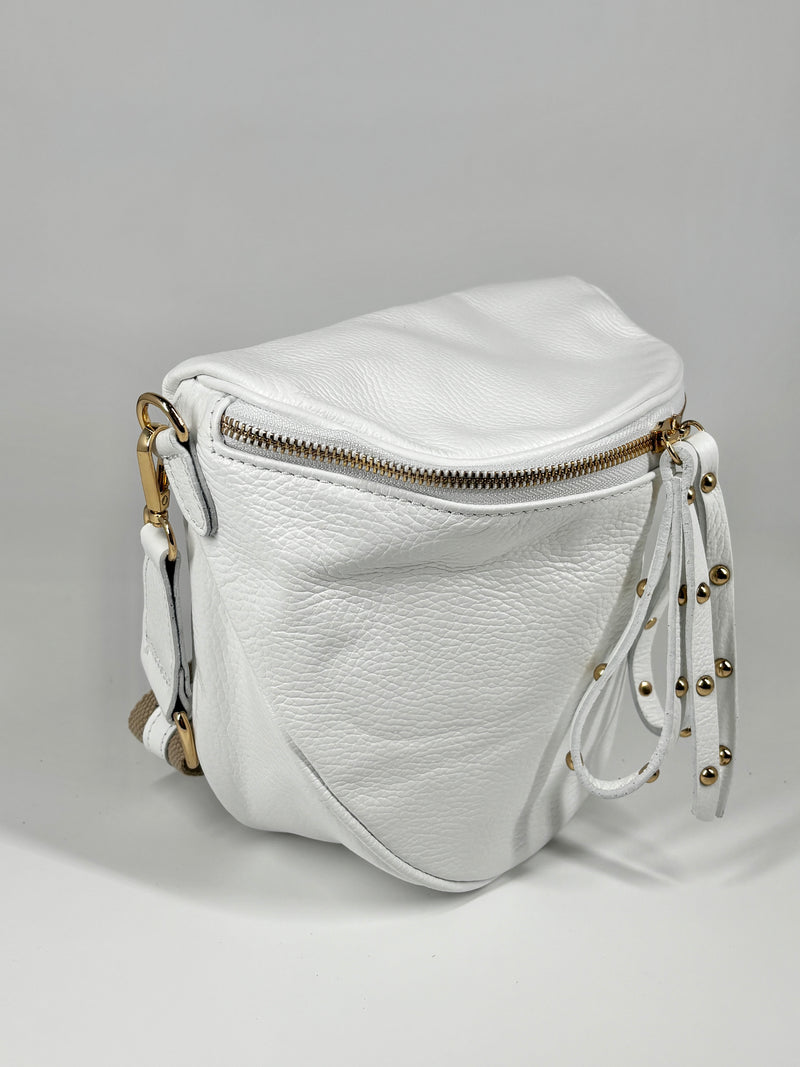 Borsa in vera pelle con borchie dorate modello marsupio - Bianco