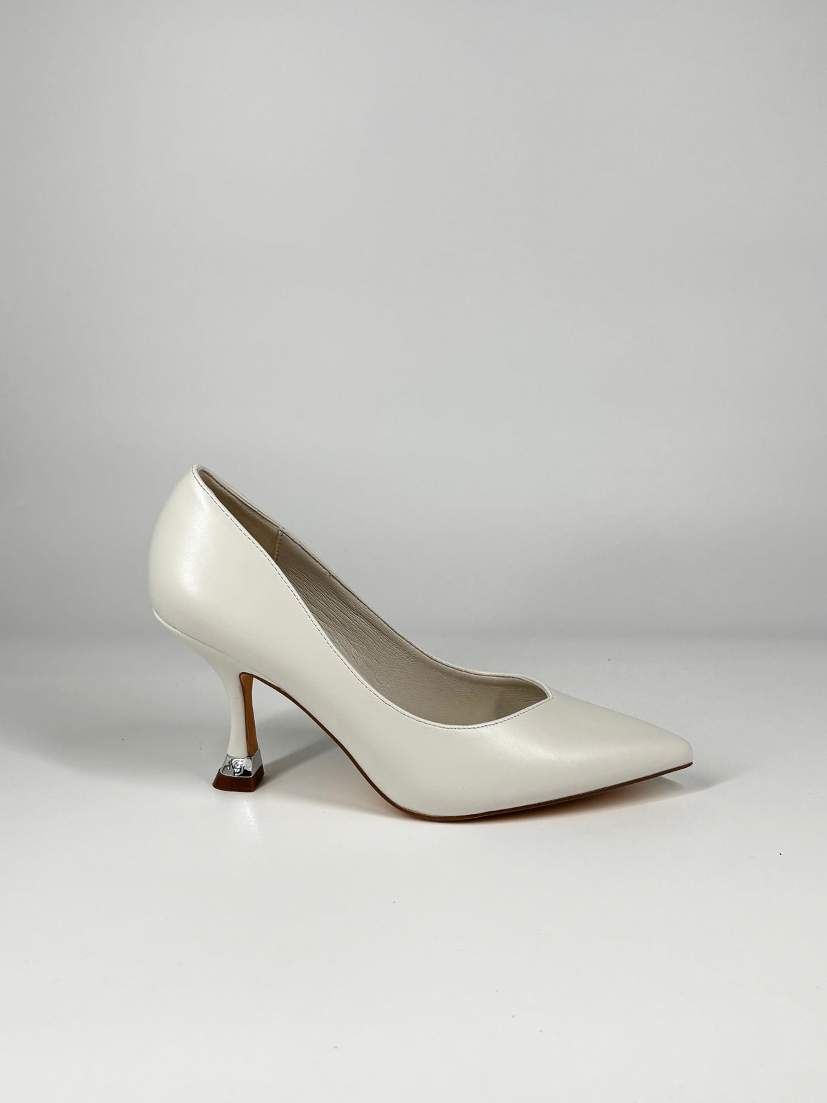 Décolleté Gold&Gold Bianco con Dettaglio Tacco Silver