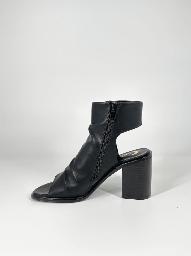 Tronchetto Open-Toe in Suede con Apertura Posteriore Nappa / Nero