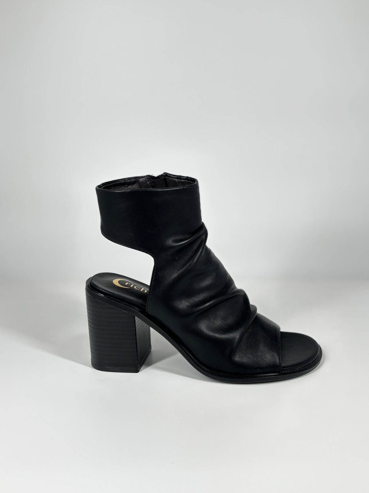 Tronchetto Open-Toe in Suede con Apertura Posteriore Nappa / Nero