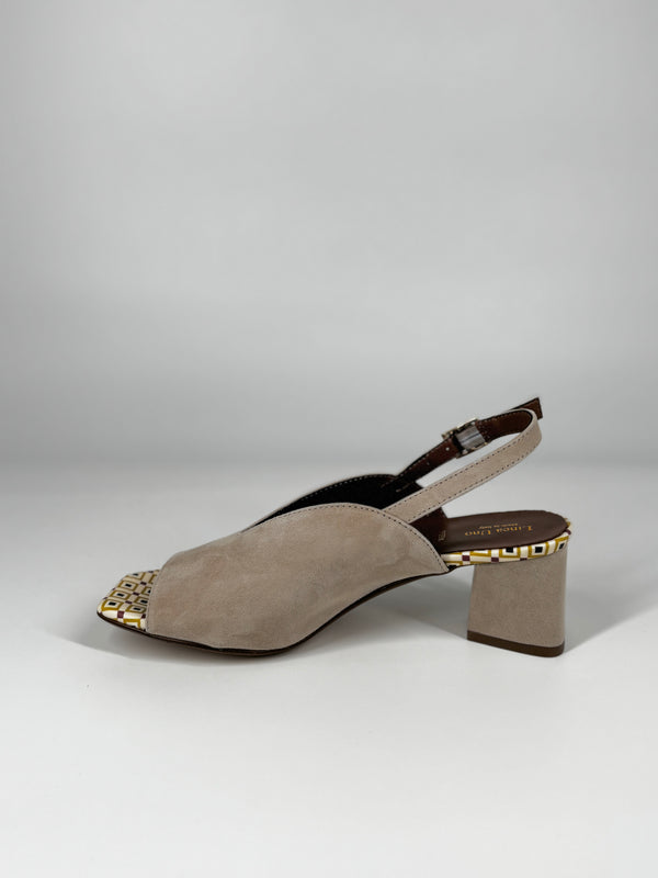 Sandalo Slingback in Camoscio Crema – Made in Italy