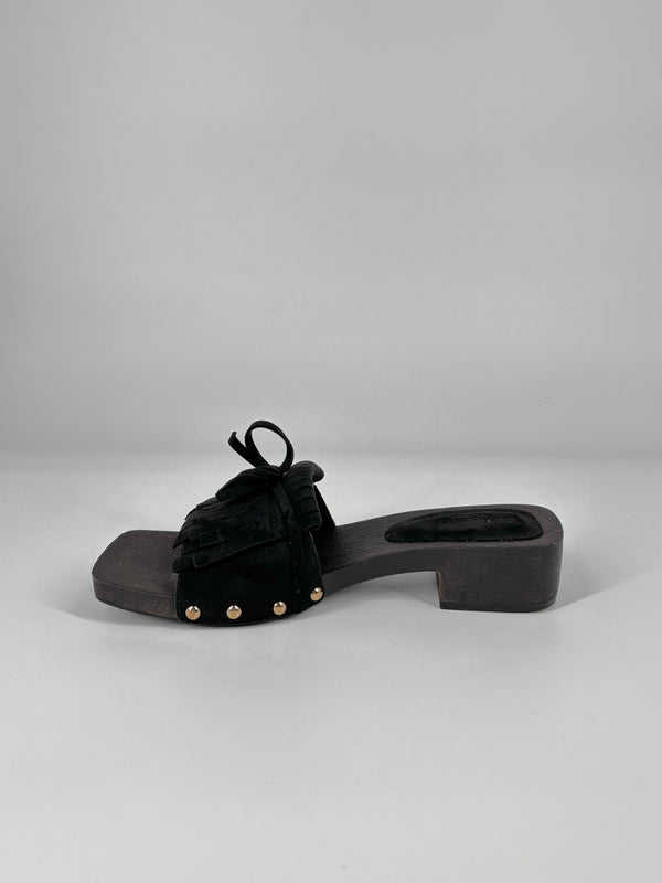 Sabot Flat in Legno con Frange - Nero