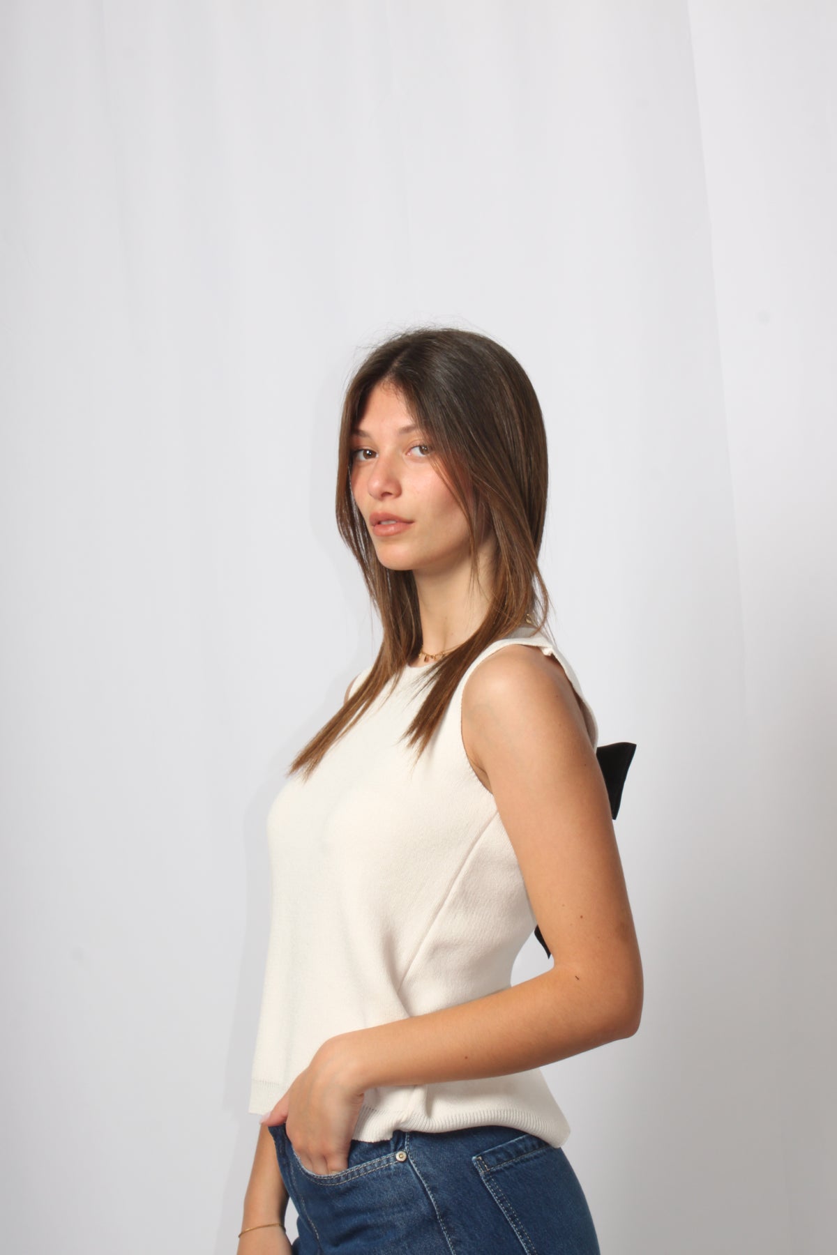 Top in Maglia Please con Fiocco - Bianco