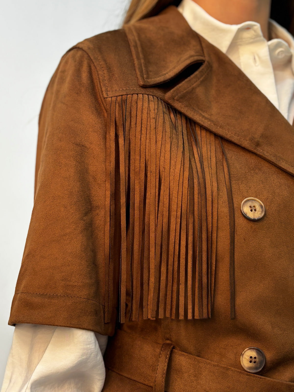 Gilet please Doppio Petto in Suede con Frange – Marrone