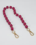 Tracolla a Catena con Cubetti  Matt fucsia e Dettagli Gold