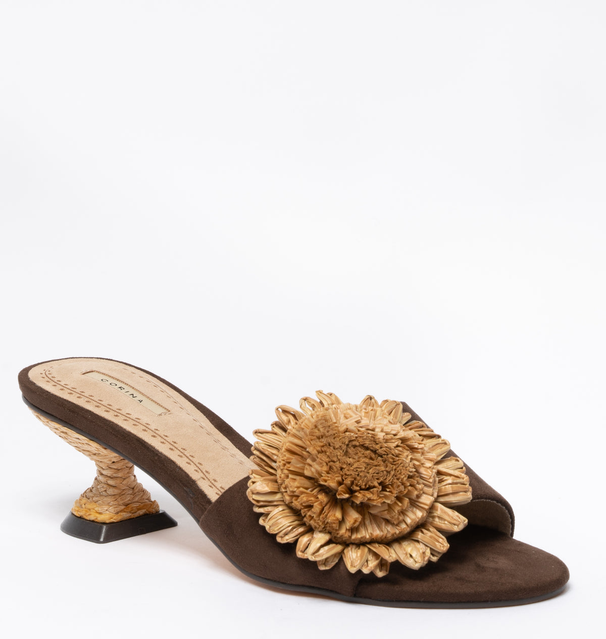 Sandalo scamosciato con fiore girasole di rafia intrecciato- Marrone