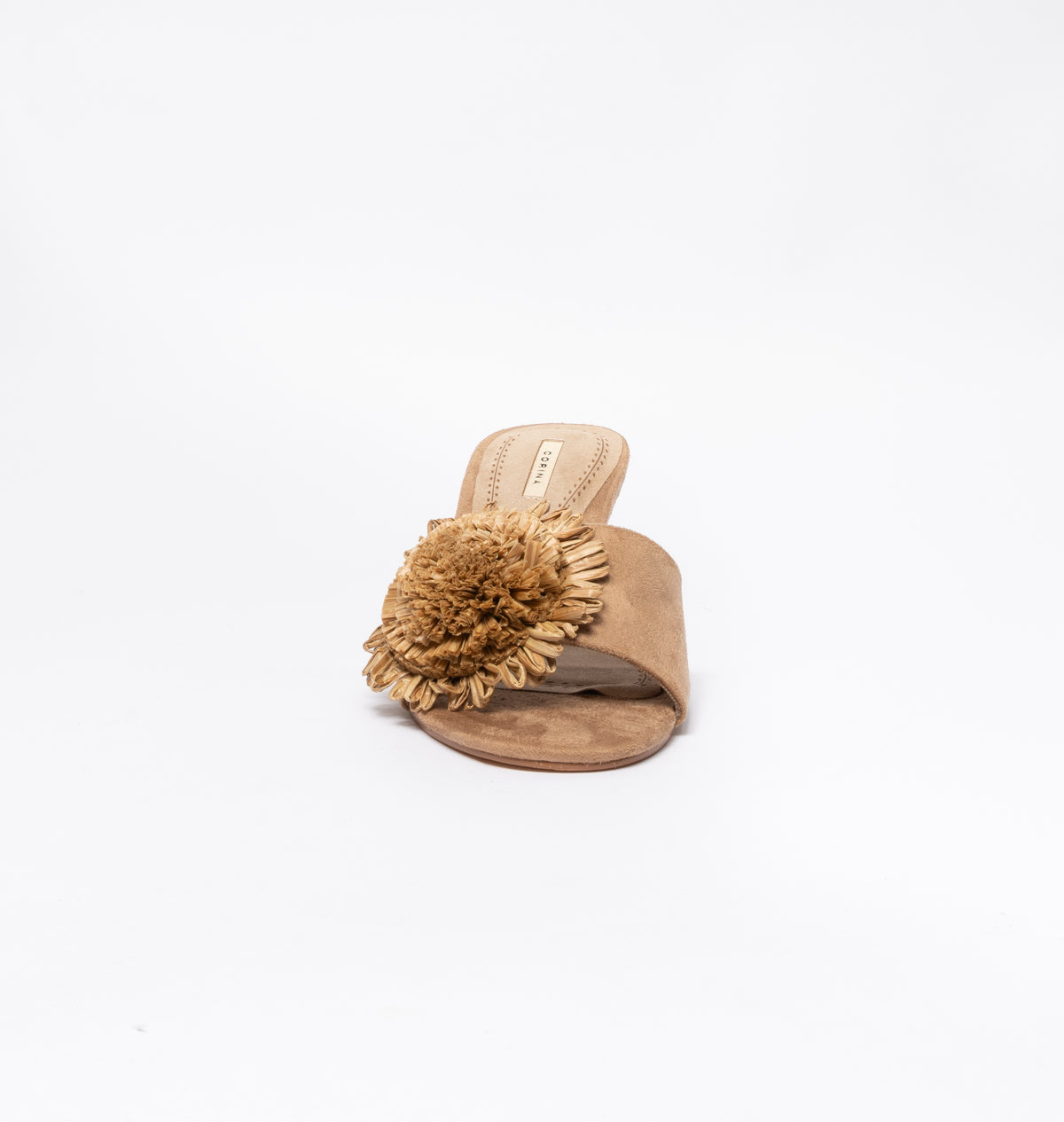 Sandalo scamosciato con fiore girasole di rafia intrecciato- Cammello
