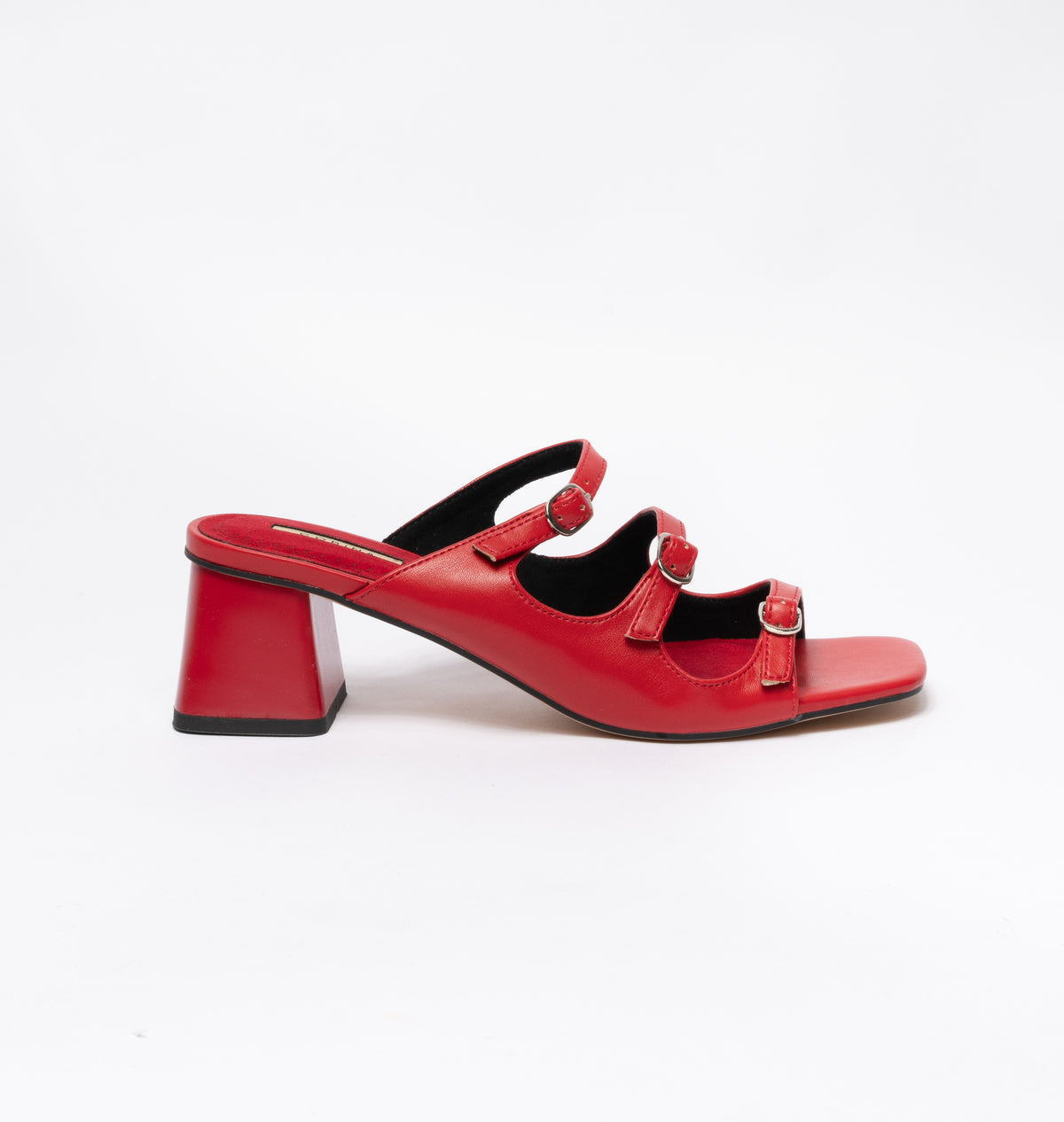 Sandali bassi in ecopelle con fibbie regolabili- Rosso