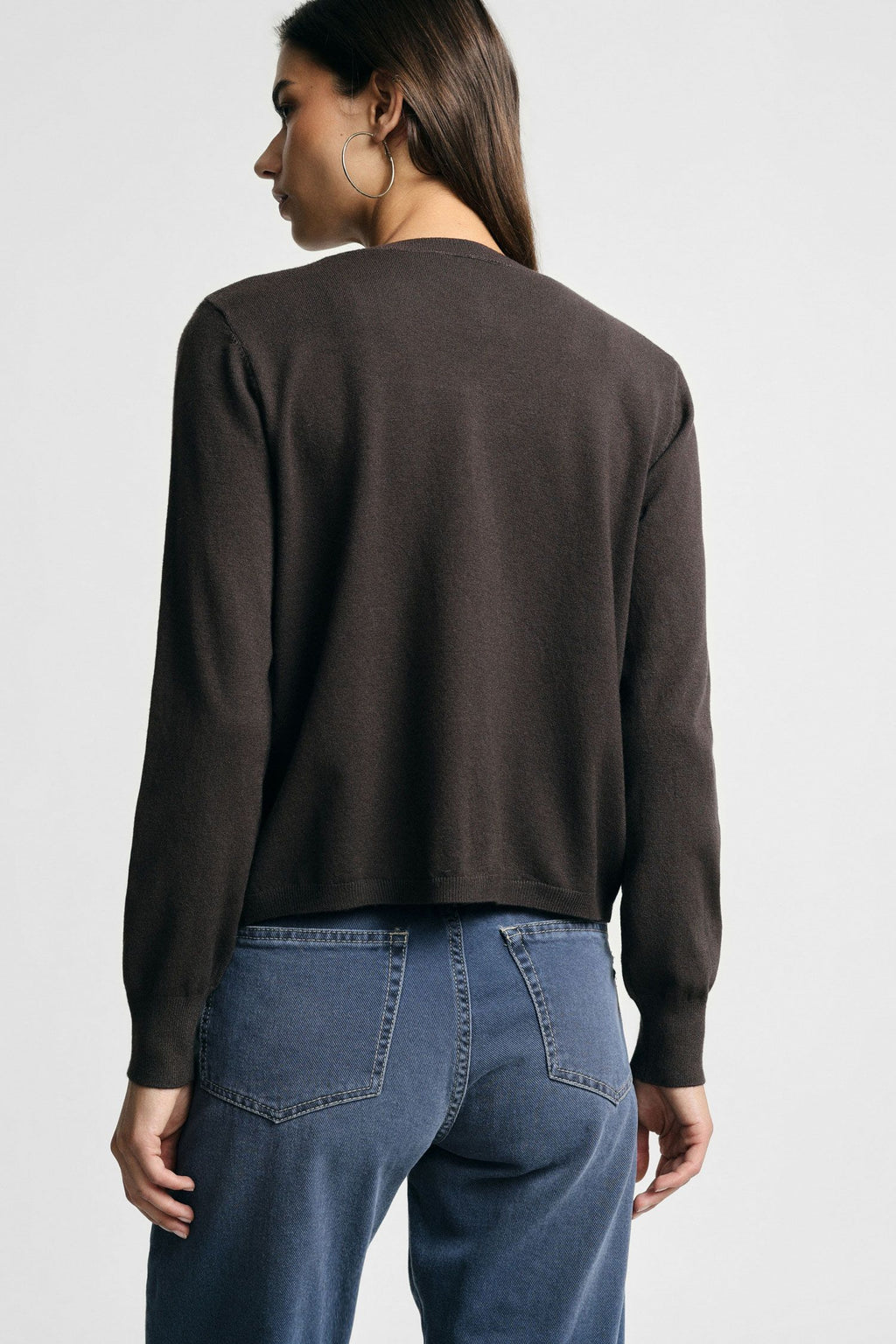 Cardigan girocollo con maniche lunghe e bottoni - Moro