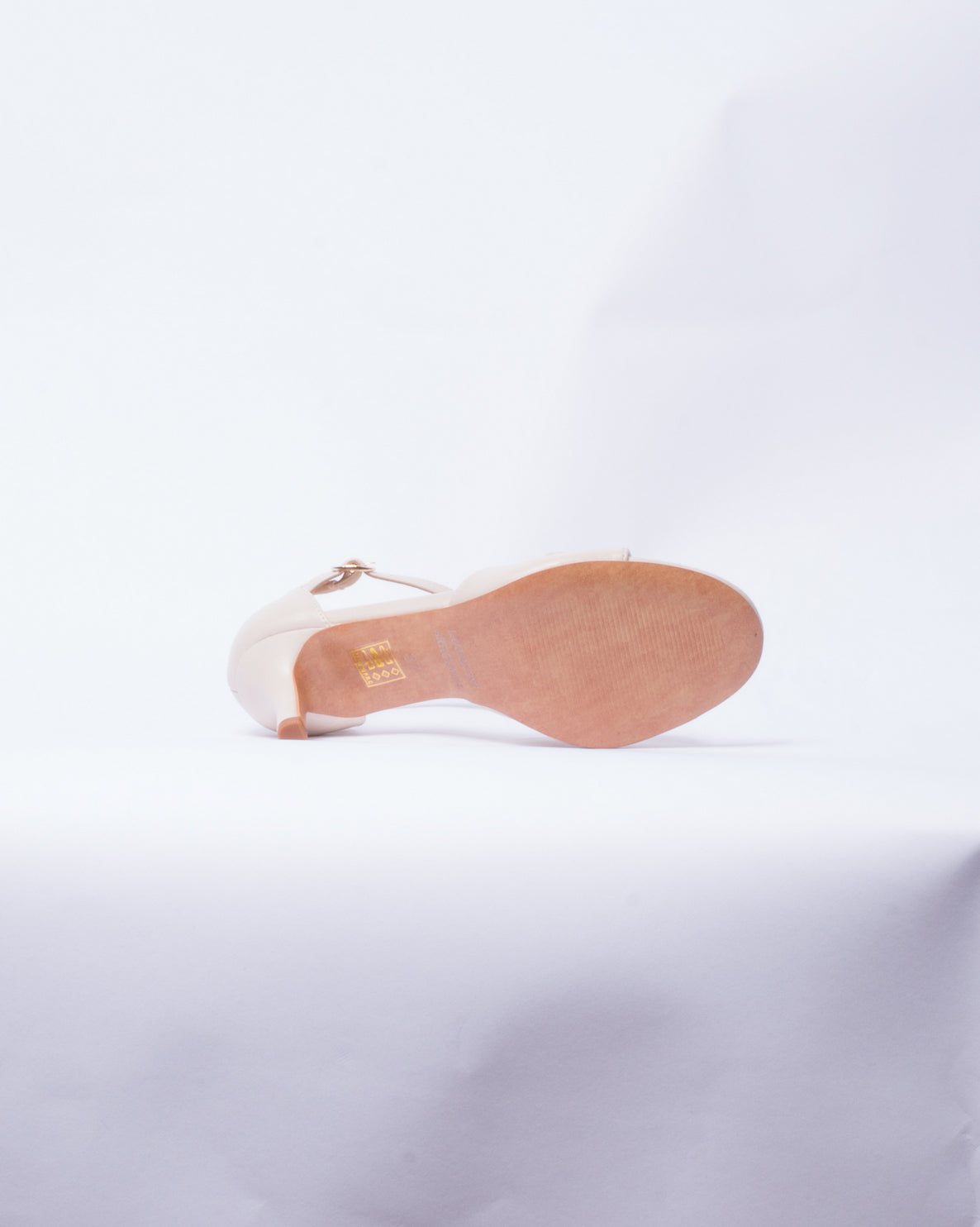 Sandalo Elegante Donna con Tacco Medio – Panna