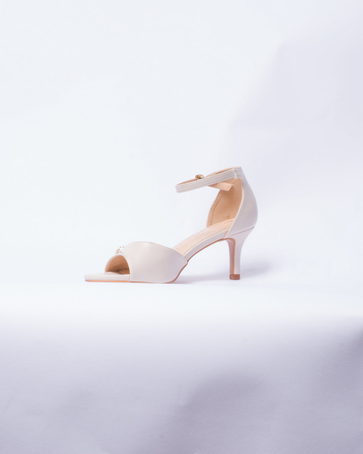 Sandalo Elegante Donna con Tacco Medio – Panna