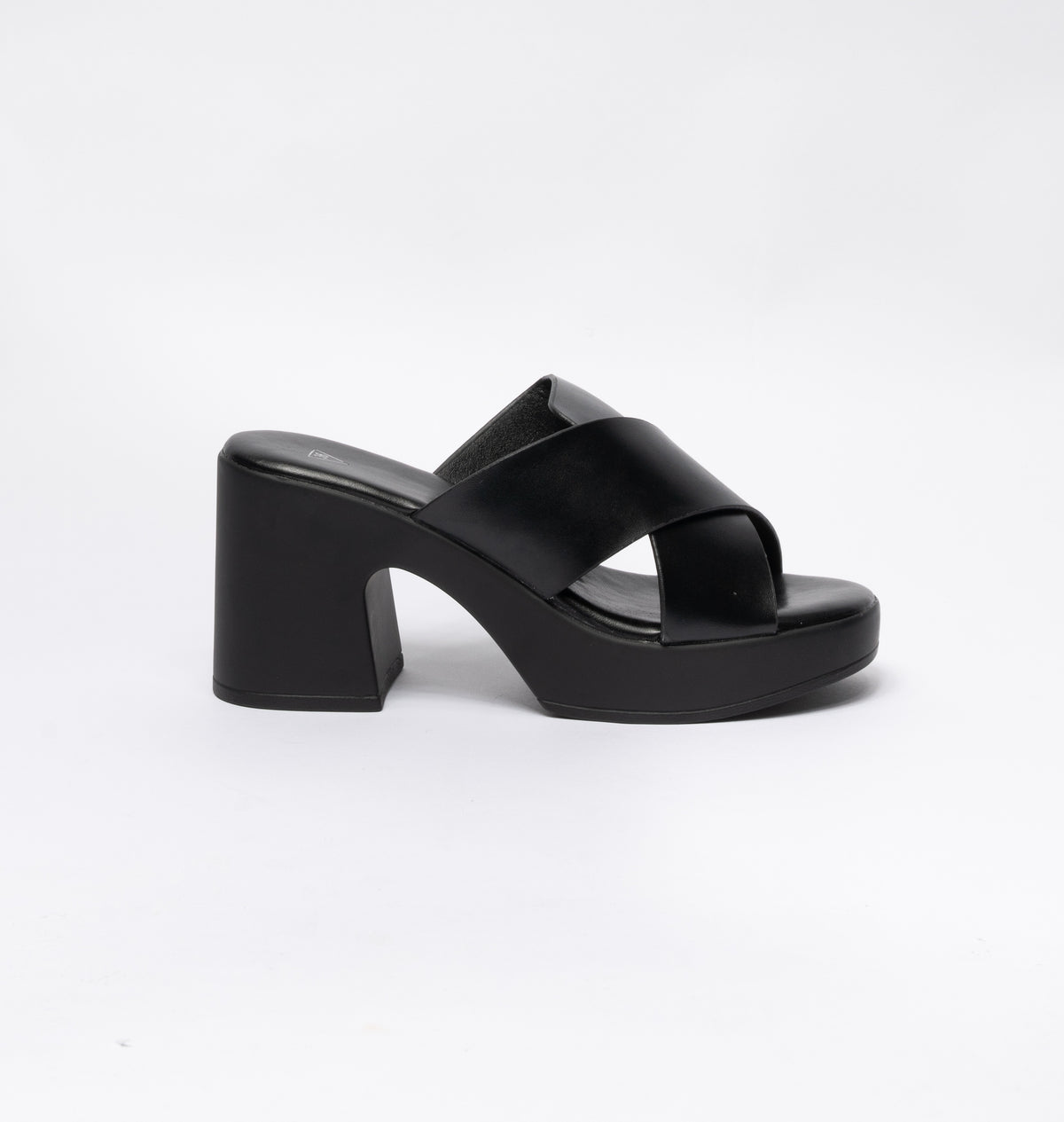 Sandalo in ecopelle con ampia fascia intrecciata - Nero