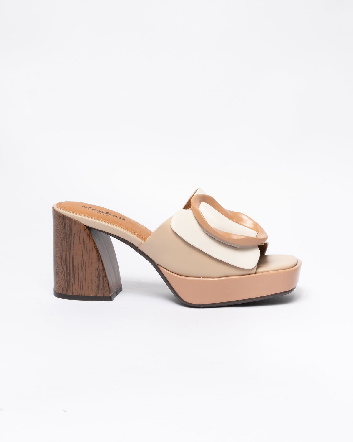 Sandalo in ecopelle con fascia larga - Beige