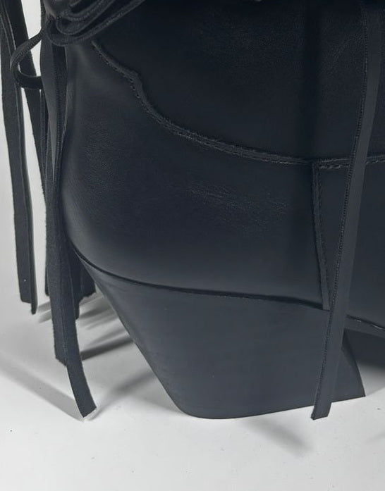 Stivale texano in ecopelle con frange - Nero