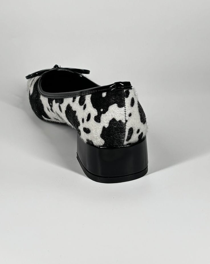 Décolleté "Muu-Chic" in Stampa Mucca con Tacco Basso - Nero