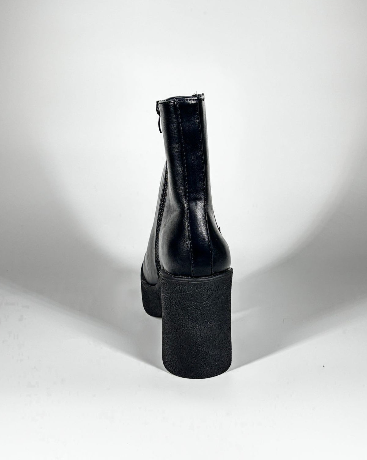 Stivaletto Platform con Tacco Chunky - Nero