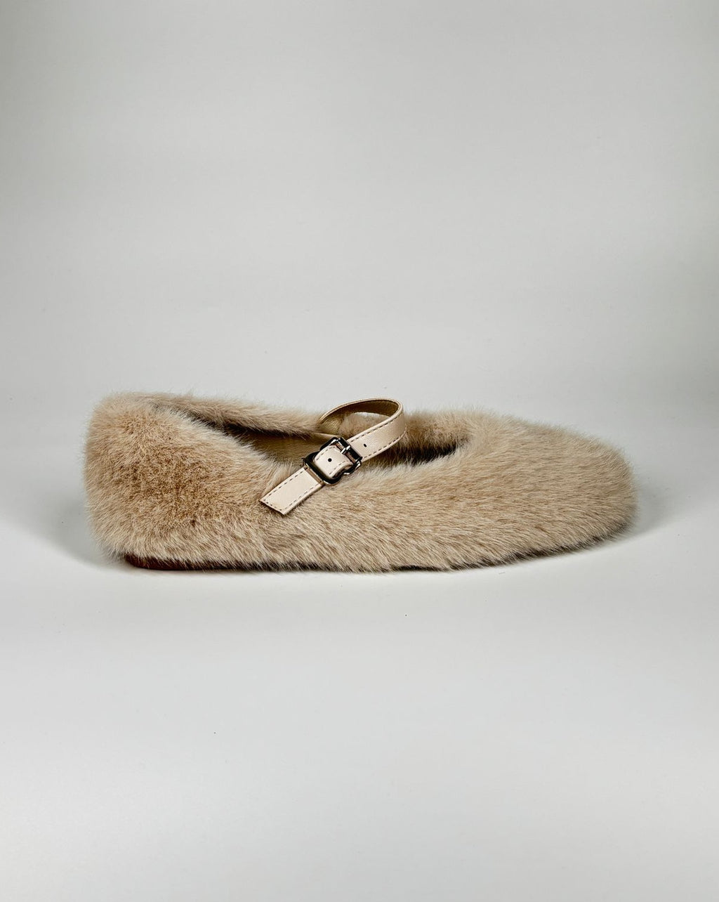 Ballerina di pelliccia - Beige
