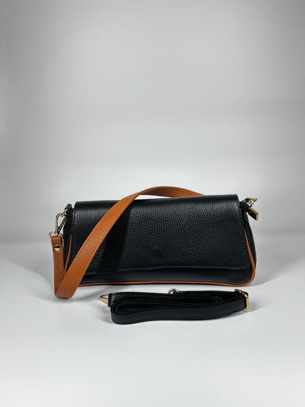 Borsa a Tracolla in Vera Pelle - Nera