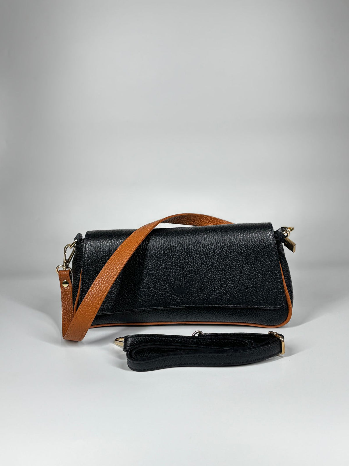 Borsa a Tracolla in Vera Pelle - Nera