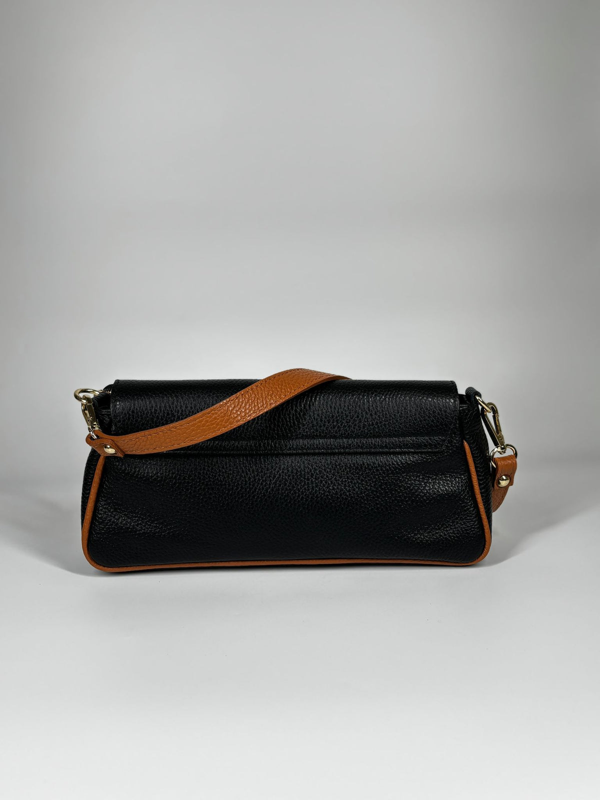 Borsa a Tracolla in Vera Pelle - Nera