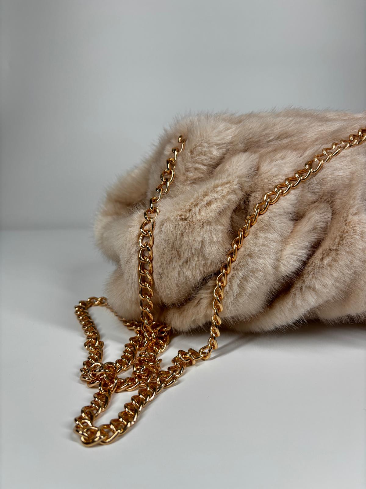 Borsa in pelliccia Morbida con Tracolla a Catena -  Champagne