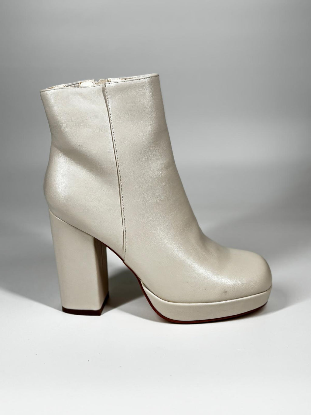 Stivaletti con Tacco e Plateau - Beige