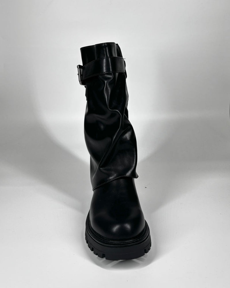 Stivale Slouchy in Vera Pelle con Doppia Fibbia – Nero