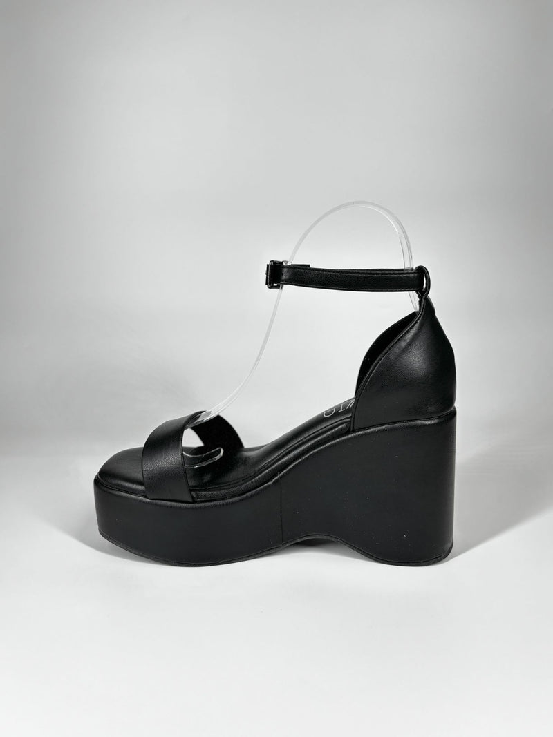 Sandalo Platform con Zeppa Scultorea – Nero