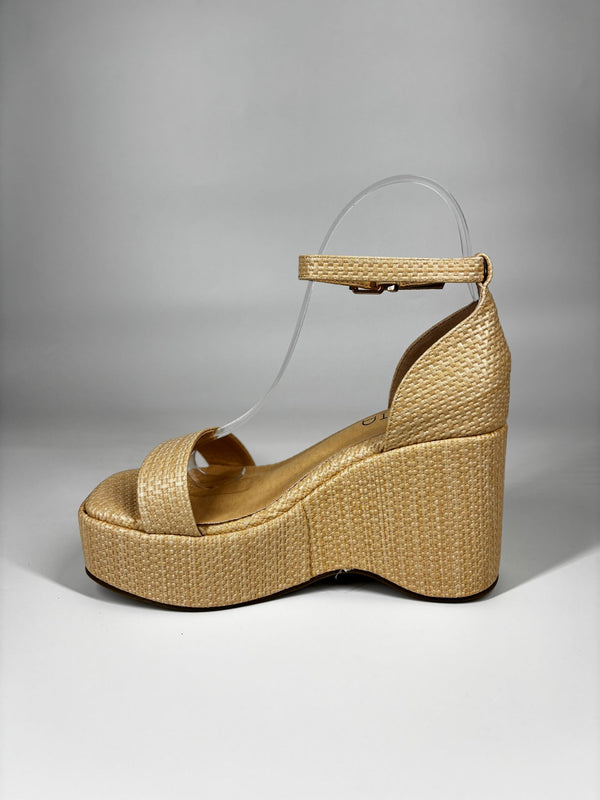 Sandalo Platform con Zeppa Scultorea – Begie