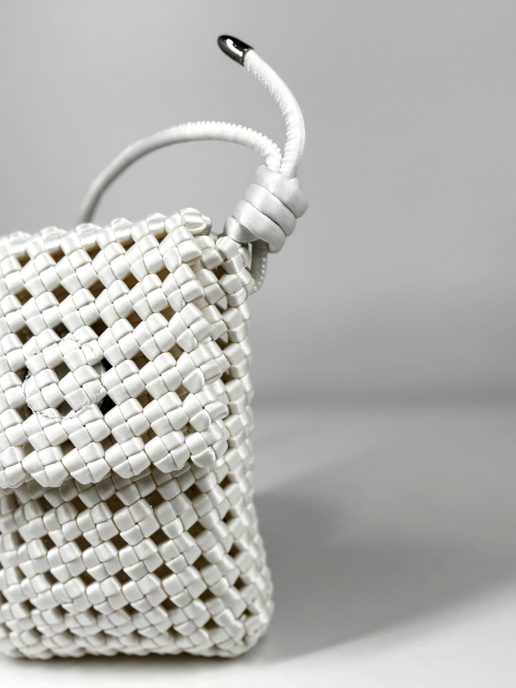 Porta Cellulare Intrecciato in Satin - Bianco