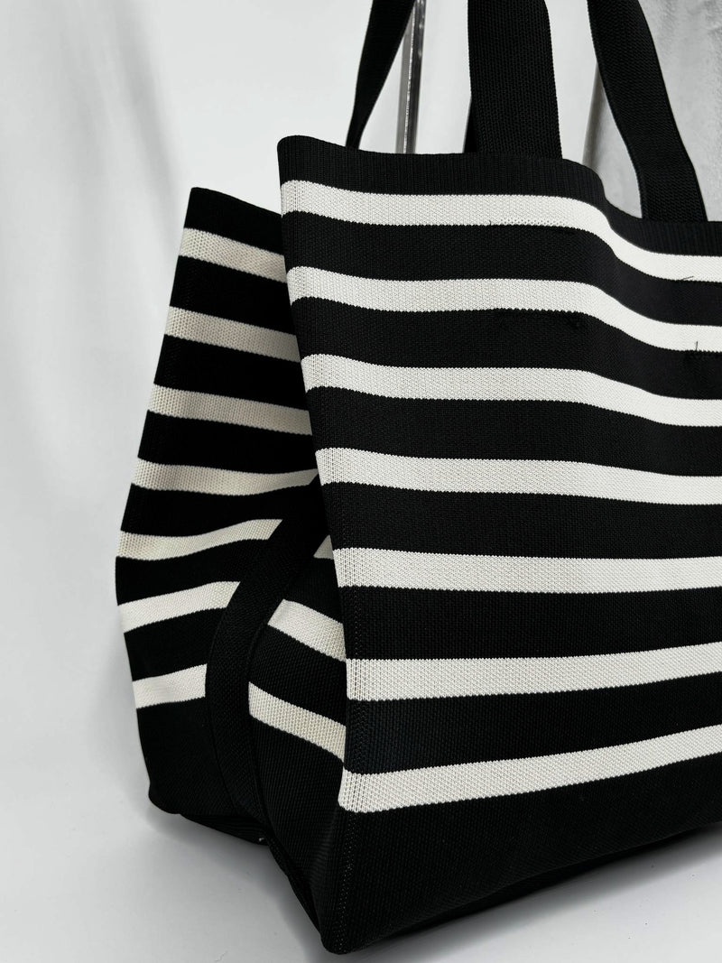 Tote Bag Navy Chic a Righe Orizzontali - Nera