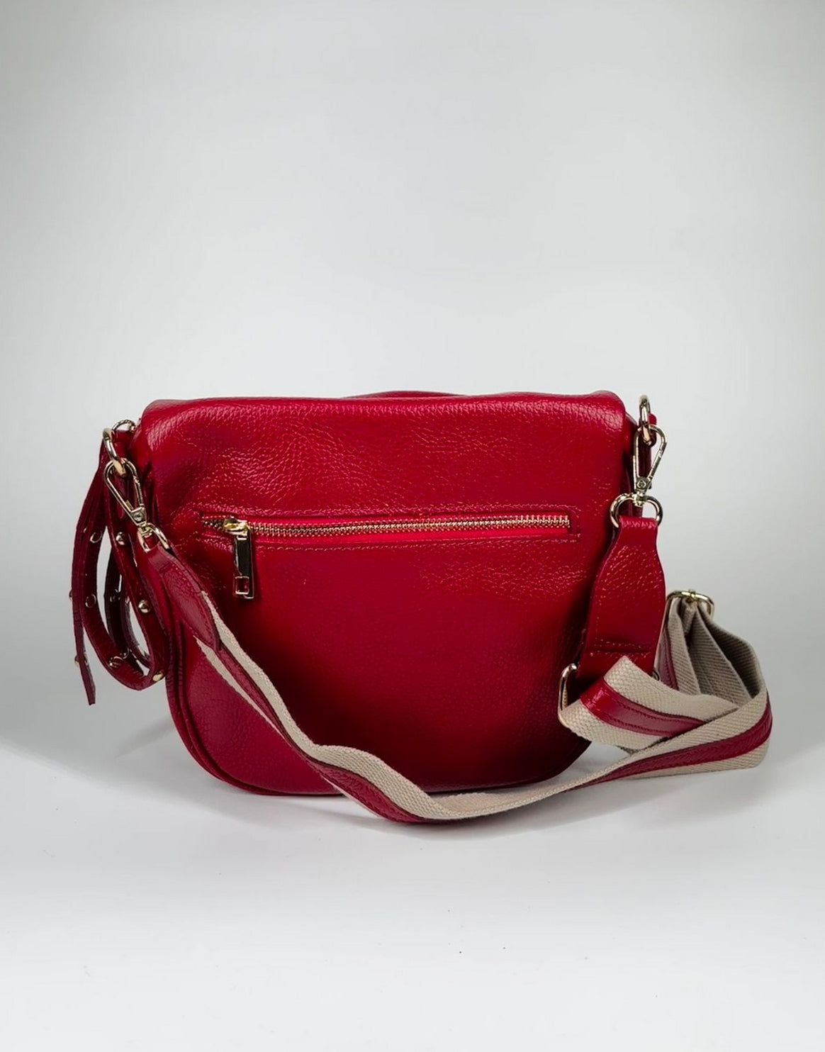 Borsa in vera pelle con borchie dorate modello marsupio - Rosso