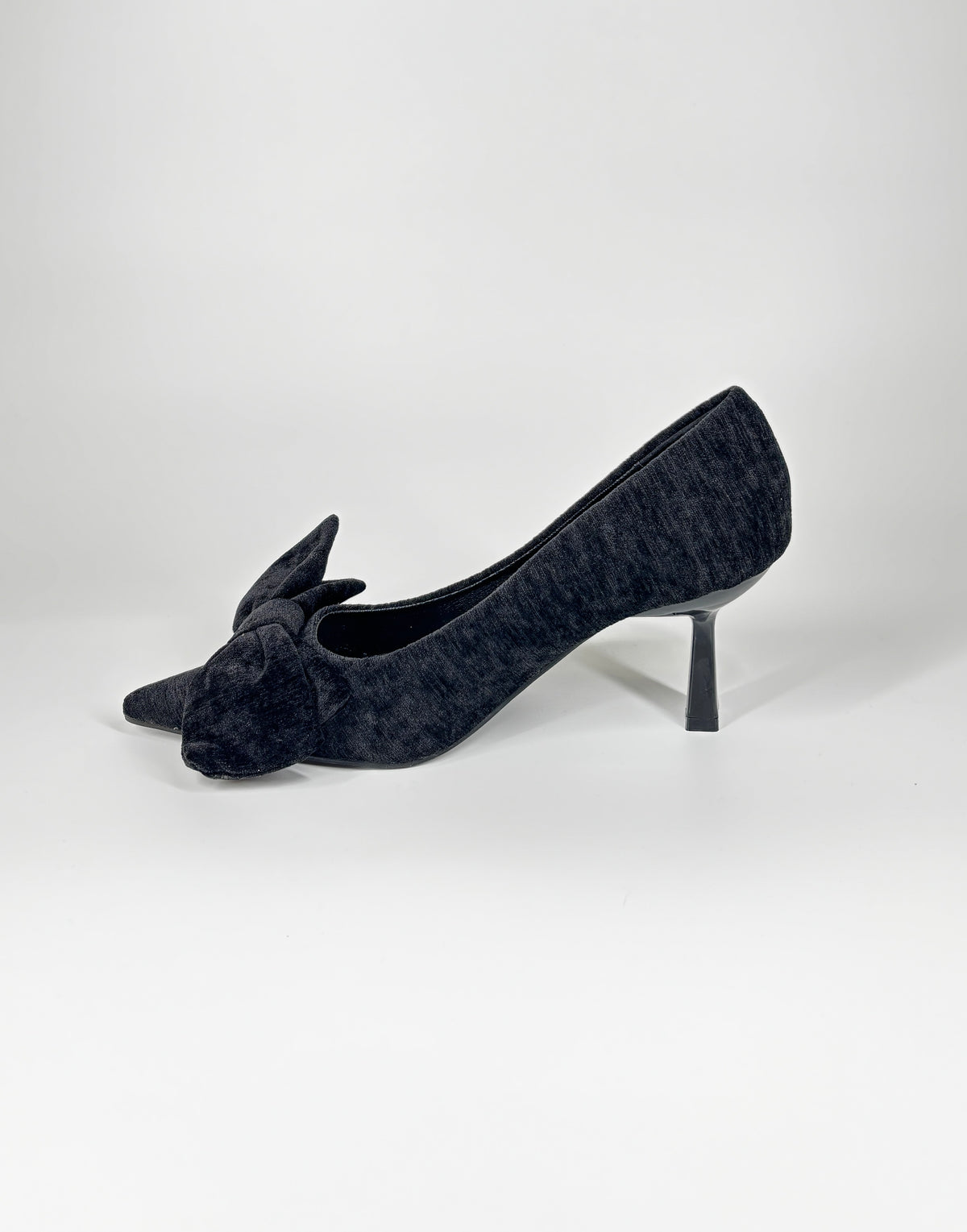 Décolleté in Velluto con Fiocco –  Nero