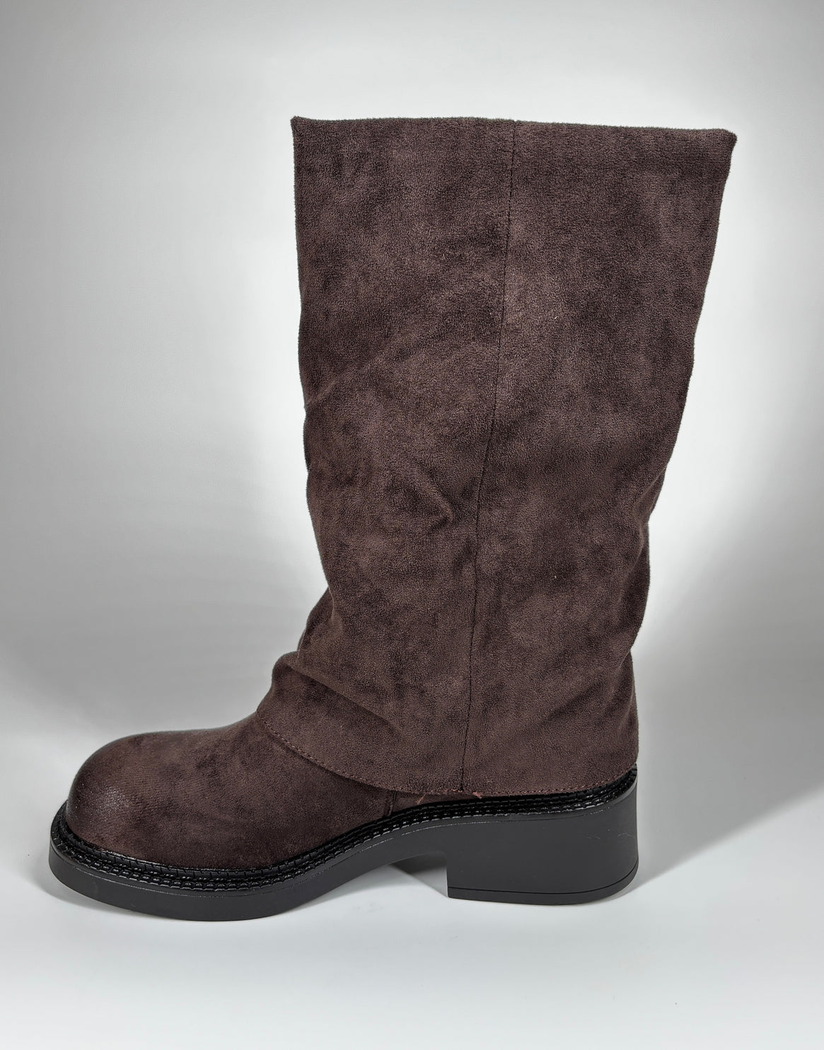 Stivale alto in camoscio - marrone