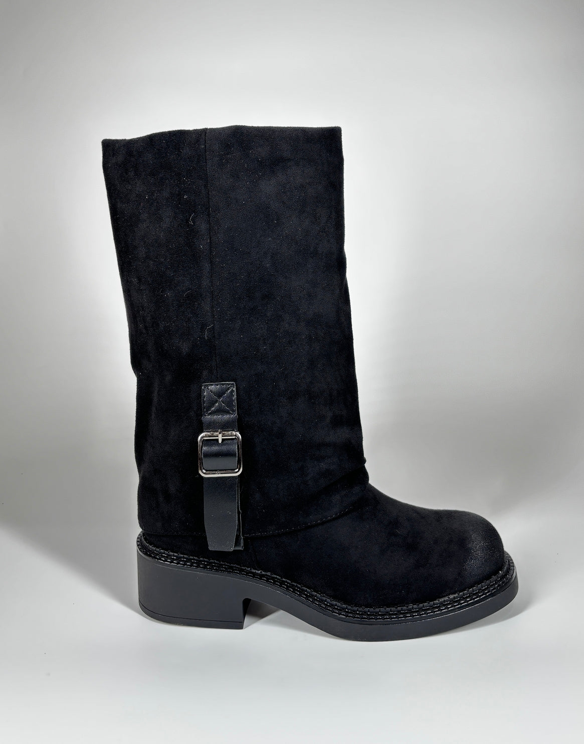 Stivale alto in camoscio - Nero