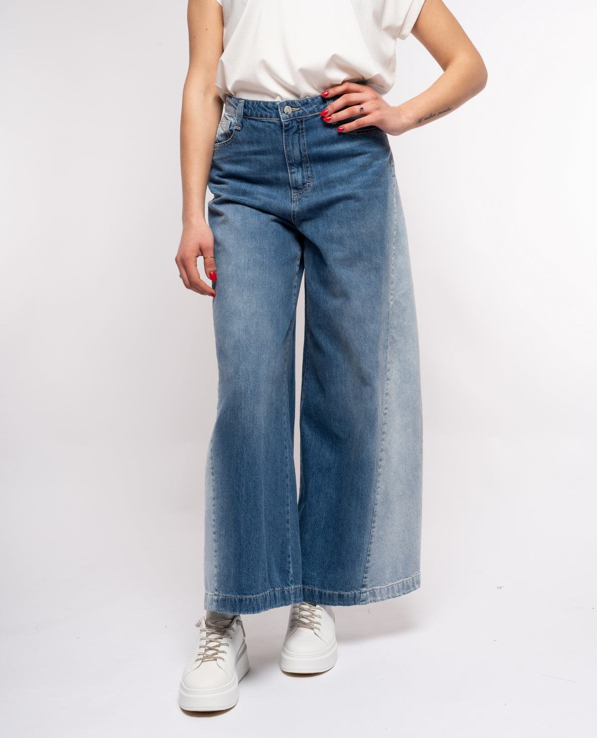 immagine-1-please-jeans-effetto-delave-please-made-in-italy-modello-flare-bootcut-blu-jeans-p2yxeh0pef_blu