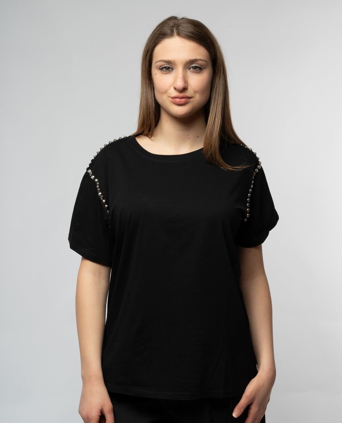 immagine-1-sstore-t-shirt-mezza-manica-girocollo-in-cotoneelasticizzato-con-borchie-argento-nero-t-shirt-top-s-136_nero