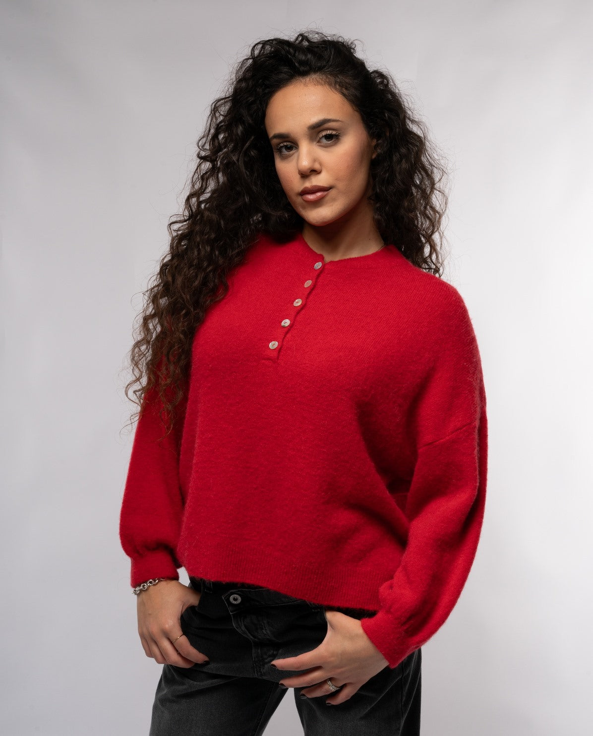 immagine-2-please-maglione-da-donna-please-in-maglia-maniche-lunghe-girocollo-con-bottoncini-rosso-maglieria-cardigan-m734724569_rosso