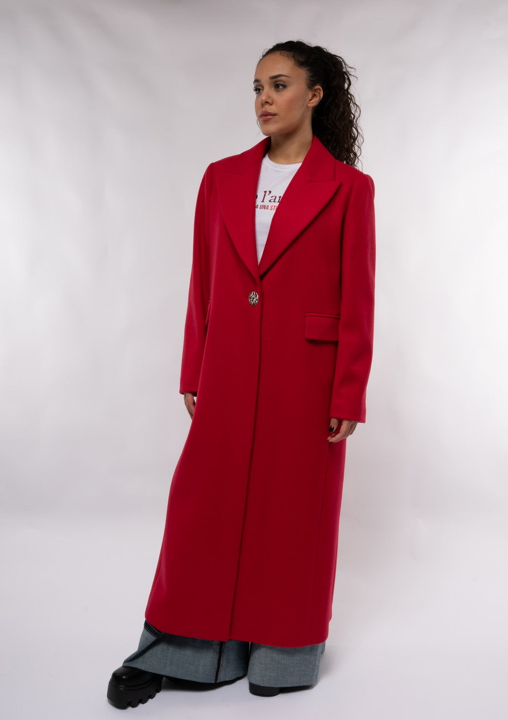 immagine-2-rebel-queen-by-liu-jo-cappotto-da-donna-fittato-rebel-queen-monopetto-bottone-gioiello-panna-cappotti-eg4020_rosso